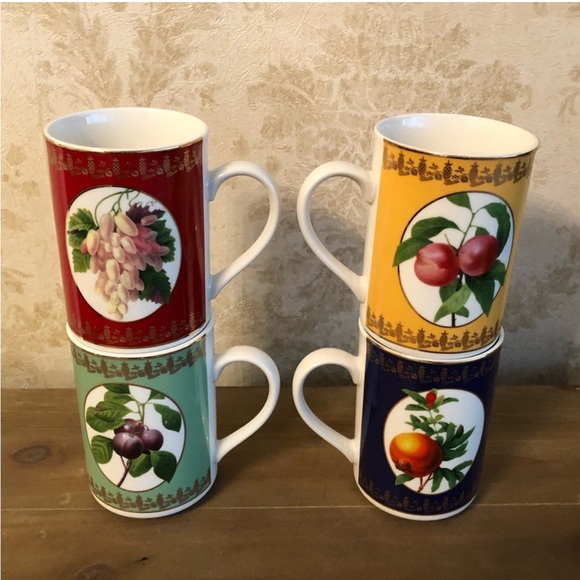 Vintage American Atelier set of 4 porcelain mugs - Picture 1 of 7